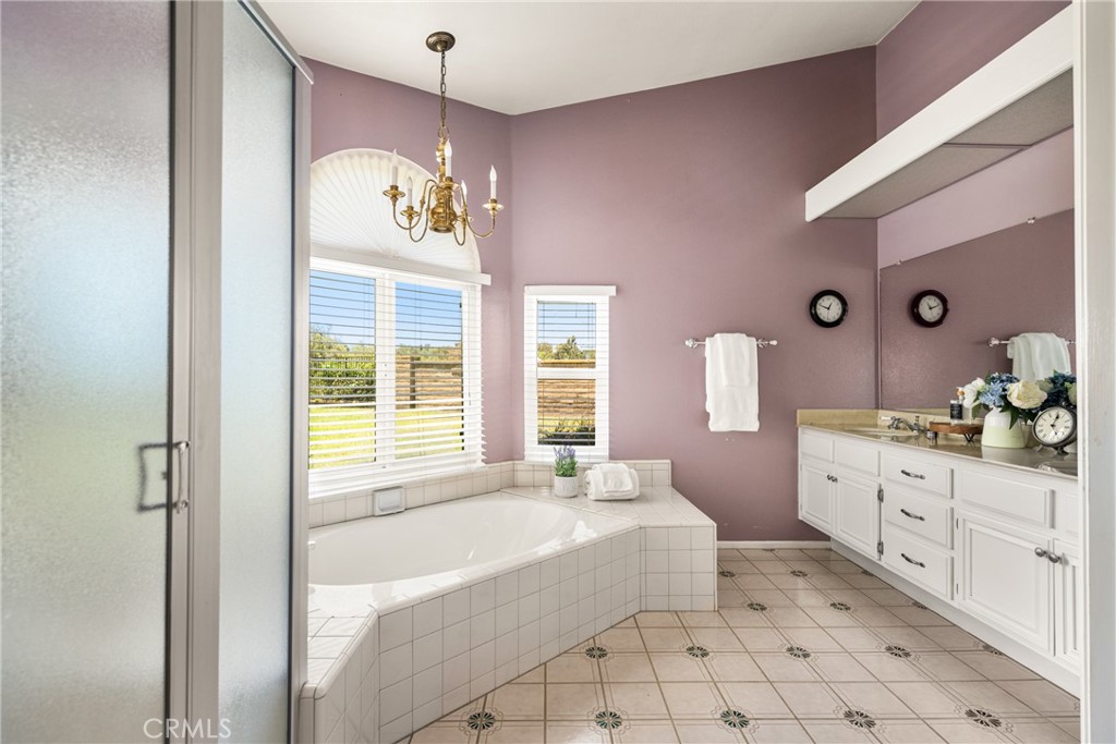 21430 Via Del Parque