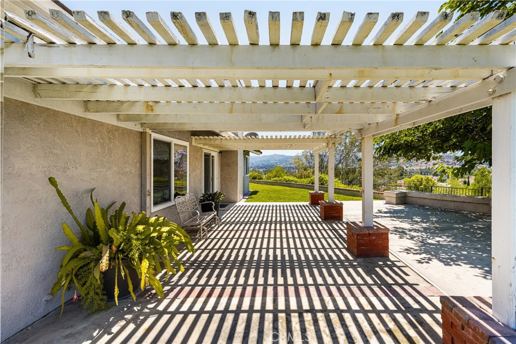 21430 Via Del Parque