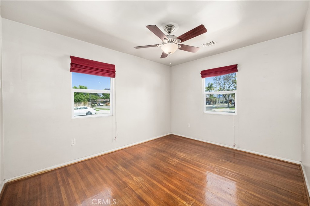 5117 E Pageantry Street