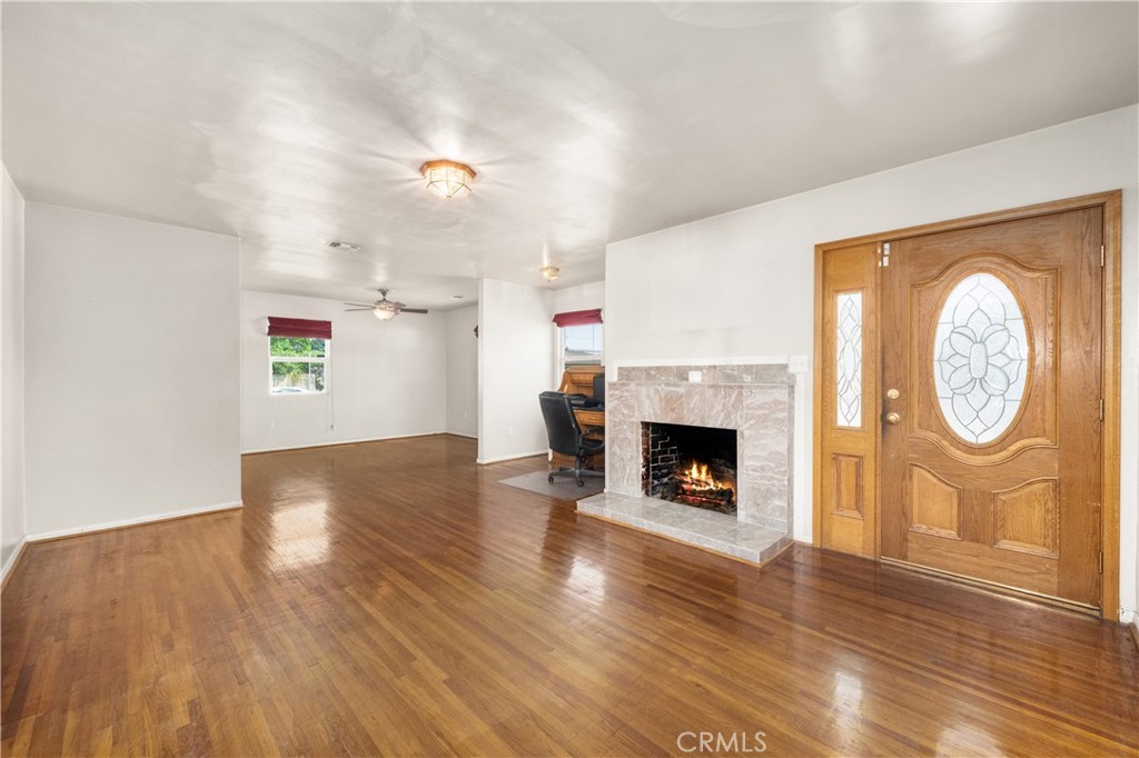 5117 E Pageantry Street