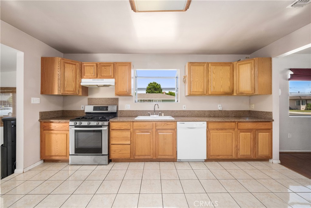 5117 E Pageantry Street