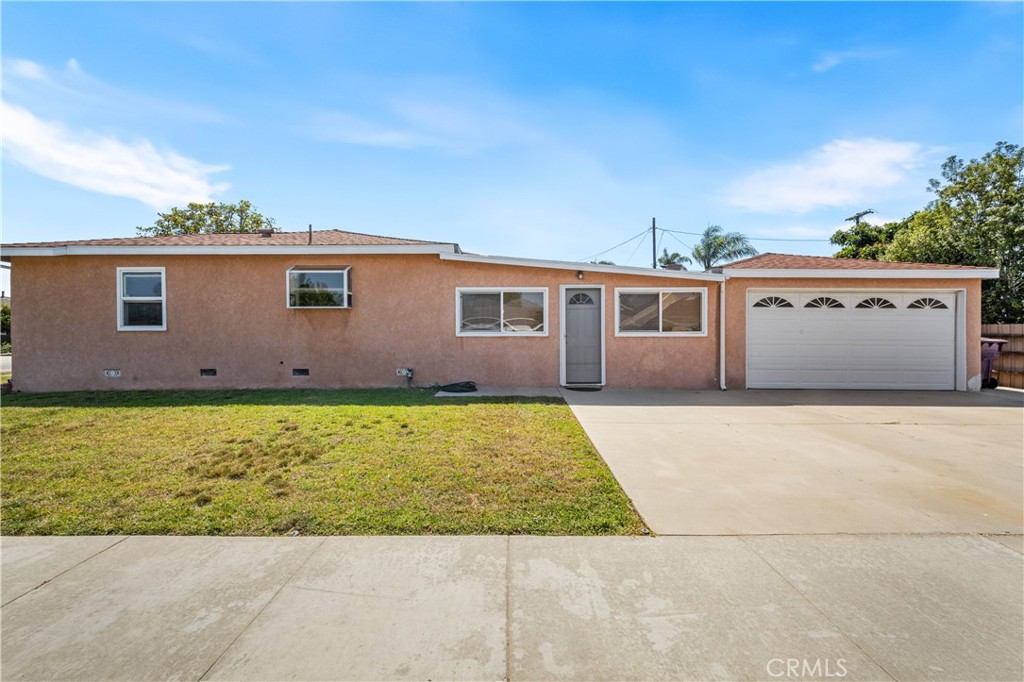 5117 E Pageantry Street