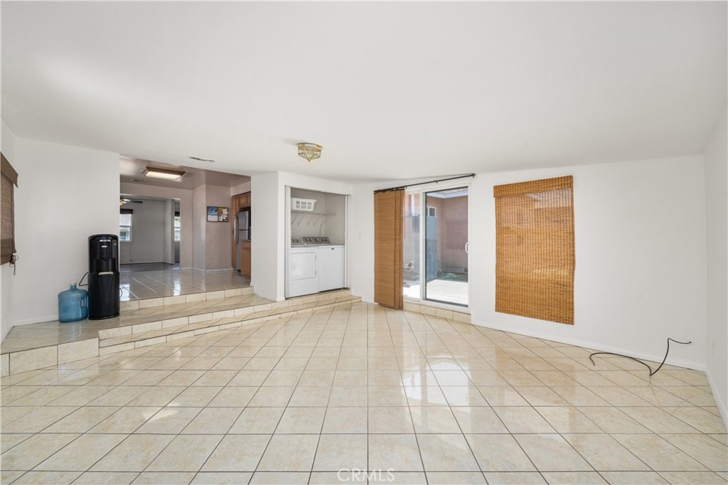 5117 E Pageantry Street