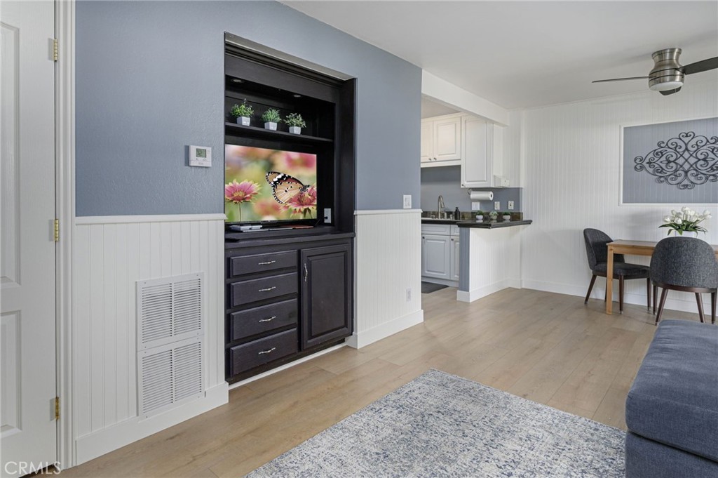 5645 E AVENIDA DE VIENTOS