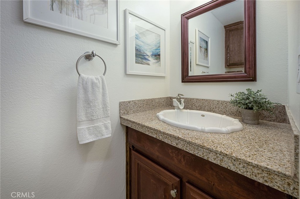 5645 E AVENIDA DE VIENTOS