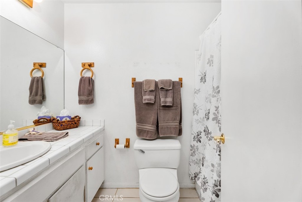 1250 Cabrillo Park Drive G