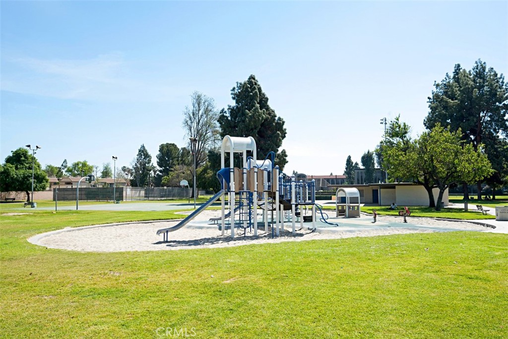 1250 Cabrillo Park Drive G