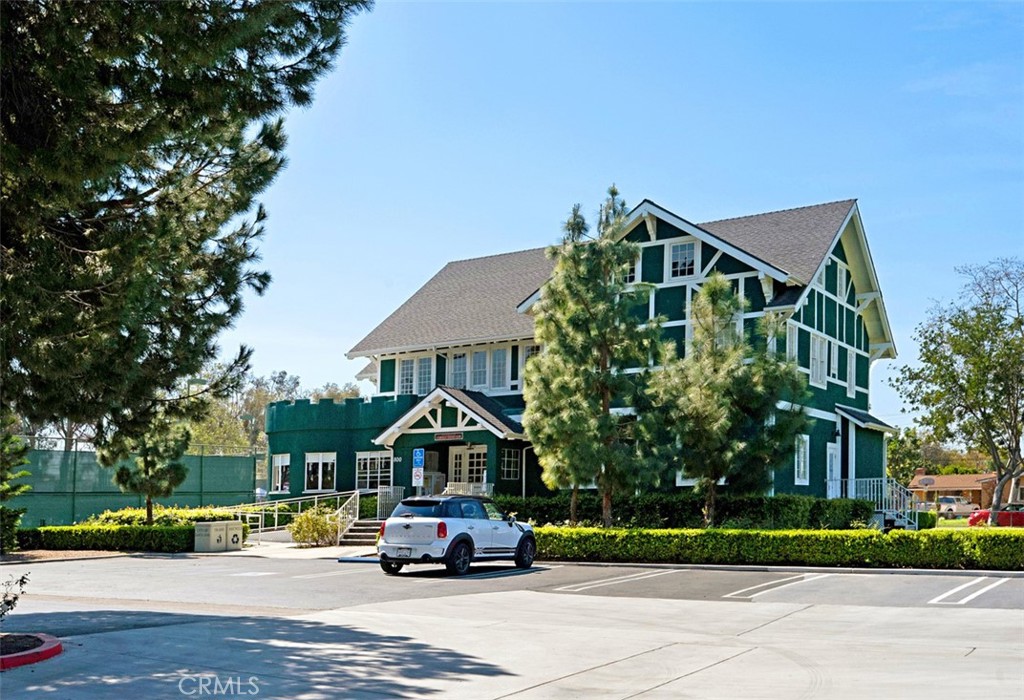 1250 Cabrillo Park Drive G