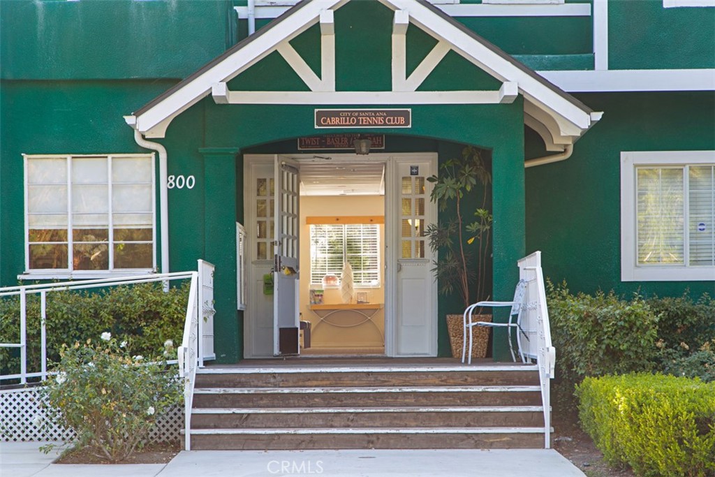 1250 Cabrillo Park Drive G