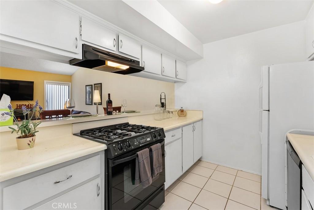 1250 Cabrillo Park Drive G