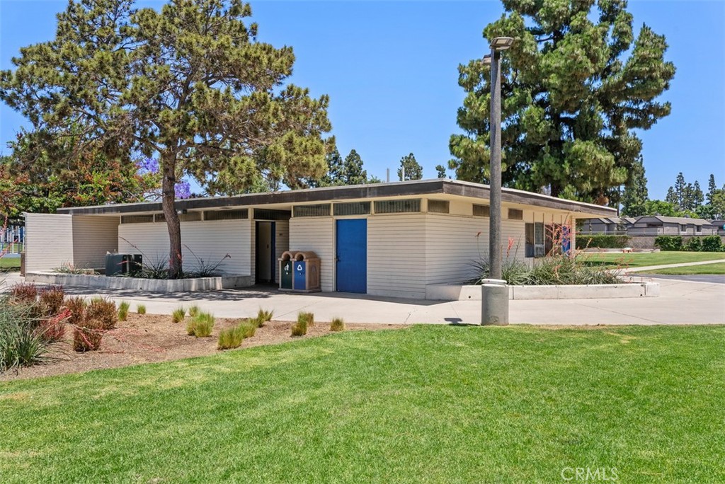 1250 Cabrillo Park Drive G