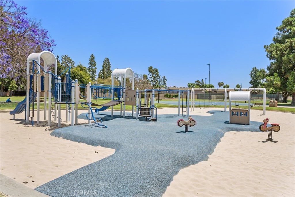 1250 Cabrillo Park Drive G