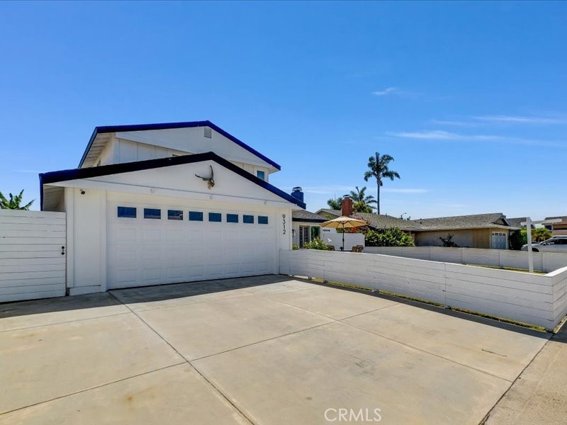 9312 Westcliff Drive