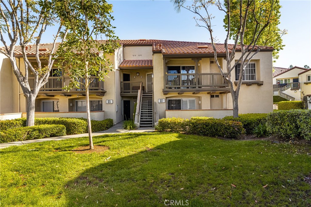 8522 E Baker Hill Road F