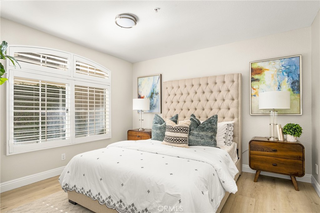 8522 E Baker Hill Road F