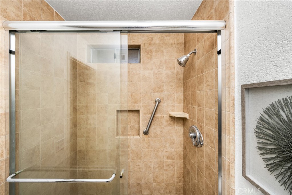 8522 E Baker Hill Road F