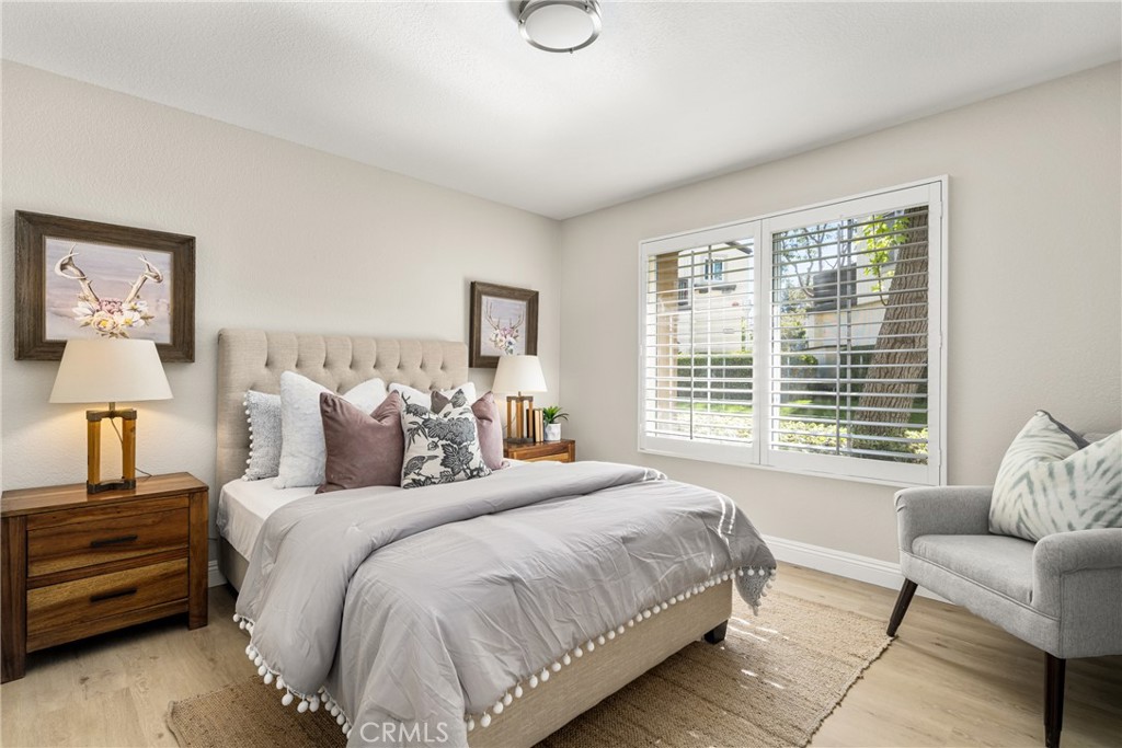 8522 E Baker Hill Road F