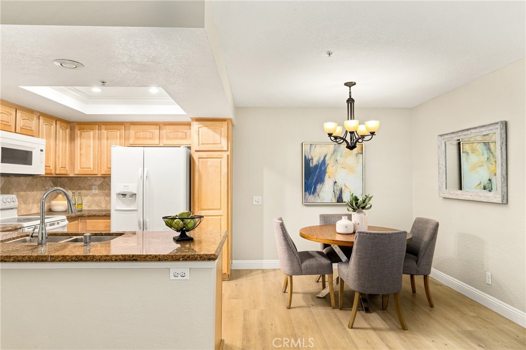 8522 E Baker Hill Road F