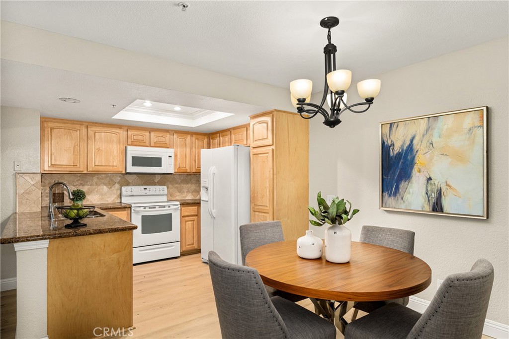 8522 E Baker Hill Road F