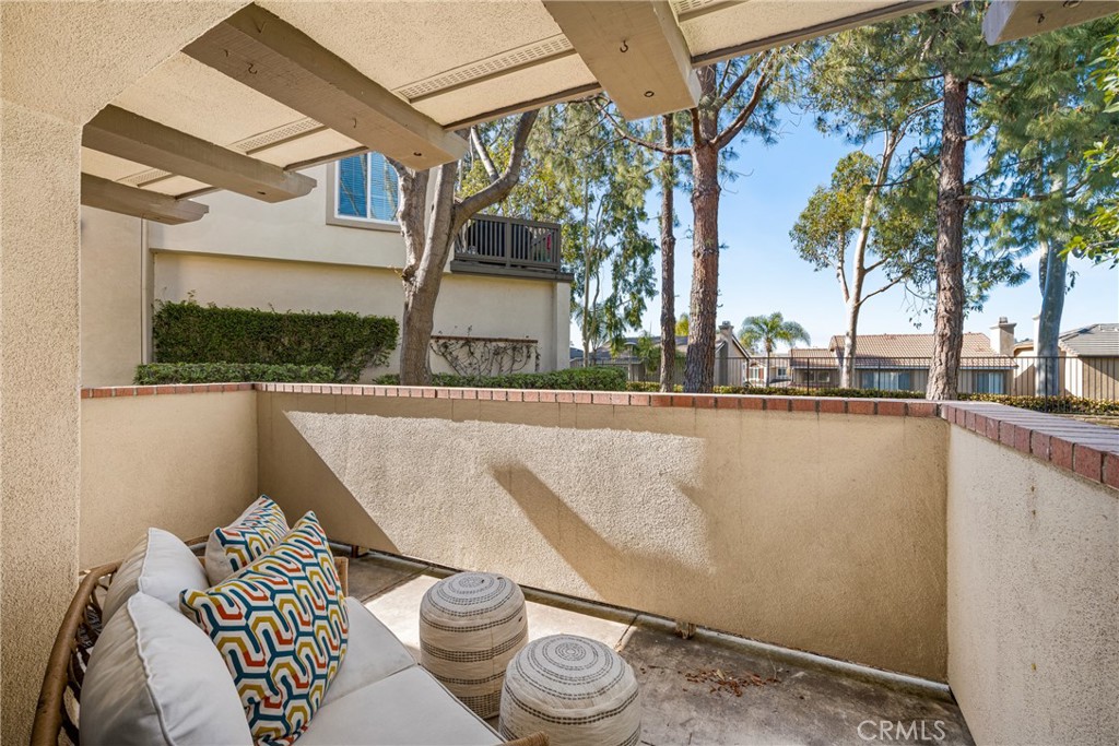 8522 E Baker Hill Road F