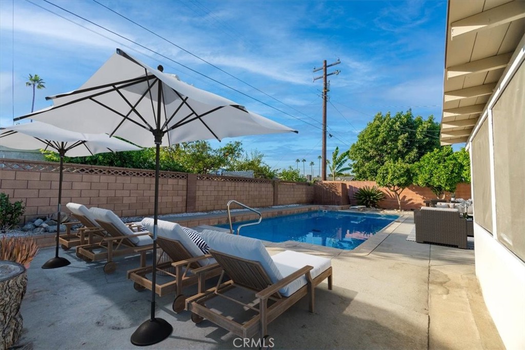 1103 Broadmoor Avenue