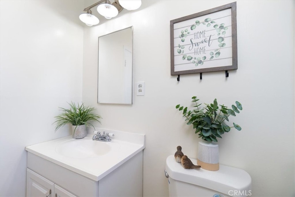 1103 Broadmoor Avenue