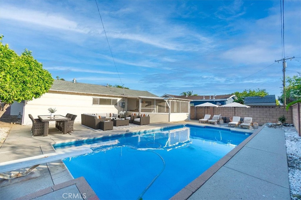 1103 Broadmoor Avenue