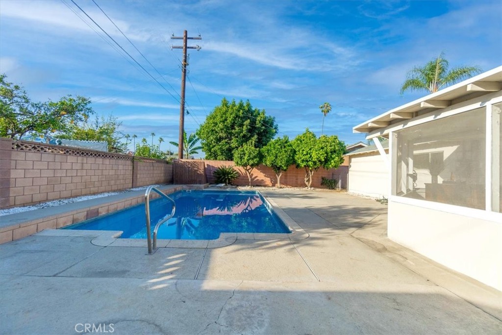 1103 Broadmoor Avenue