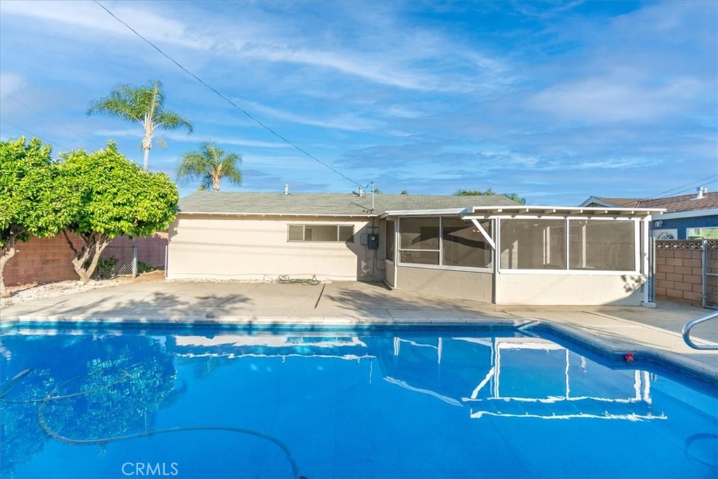 1103 Broadmoor Avenue