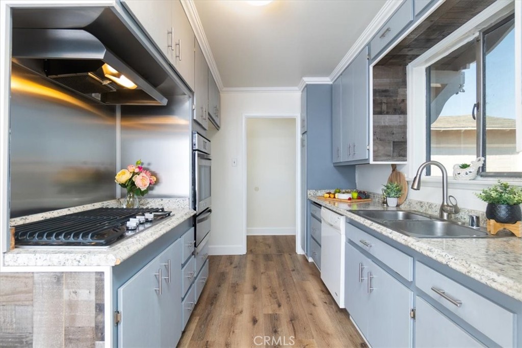 1103 Broadmoor Avenue