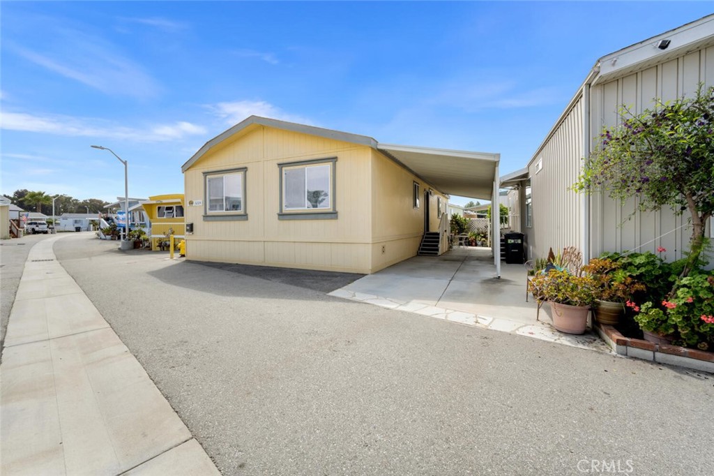 6224 BEACHCOMBER 127