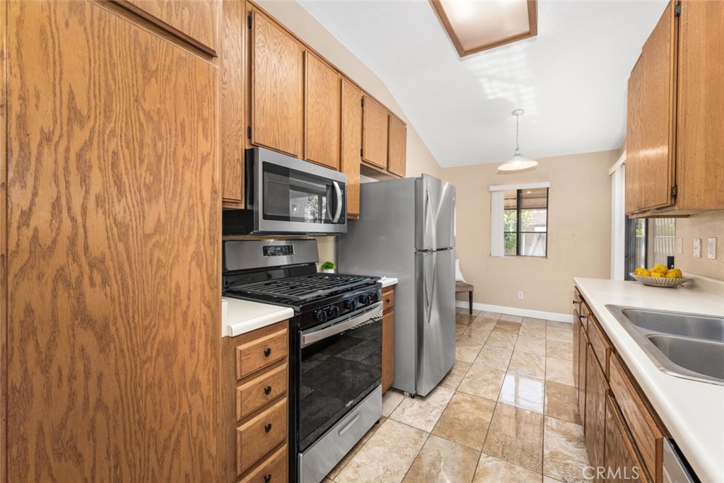 3553 W Greentree Circle F-246