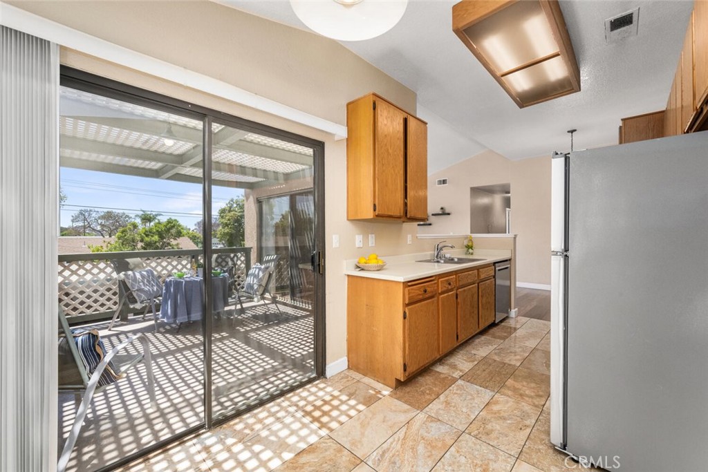 3553 W Greentree Circle F-246