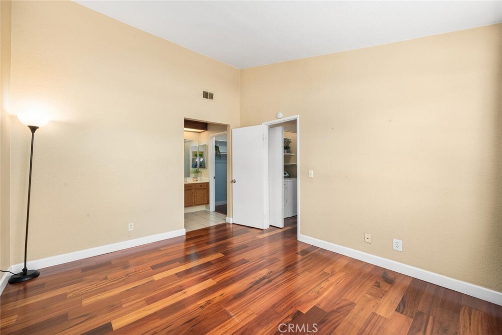 3553 W Greentree Circle F-246