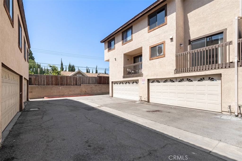 20823 Norwalk Boulevard 28