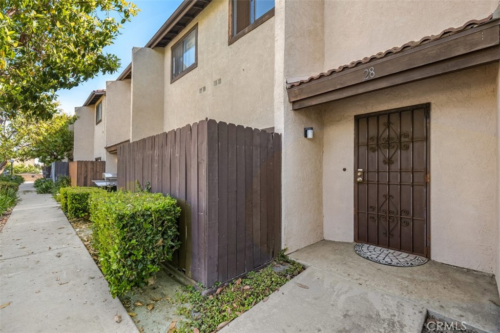 20823 Norwalk Boulevard 28