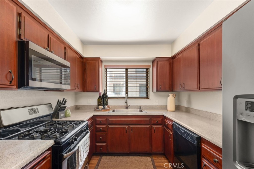 20823 Norwalk Boulevard 28