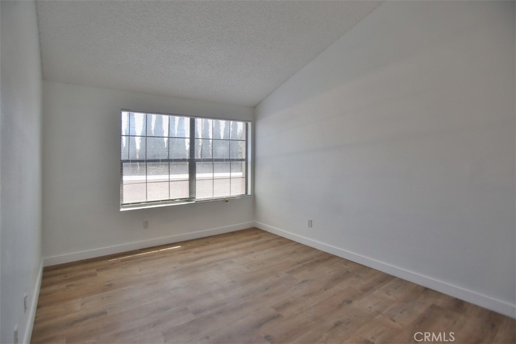 10551 Lakeside Drive S 140