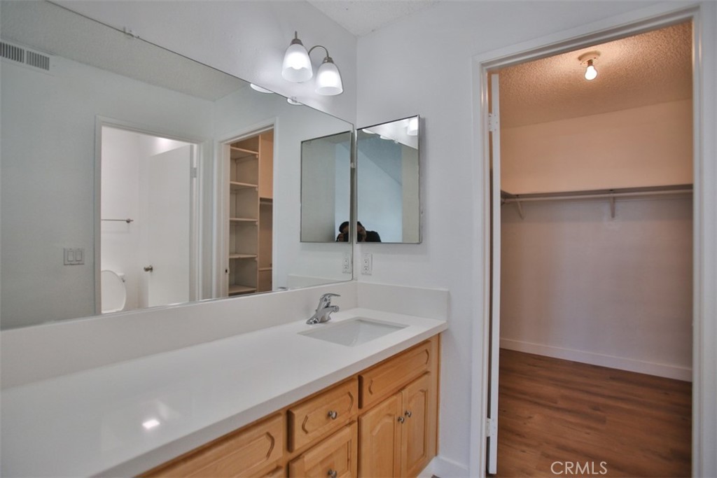 10551 Lakeside Drive S 140