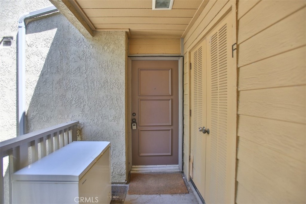 10551 Lakeside Drive S 140