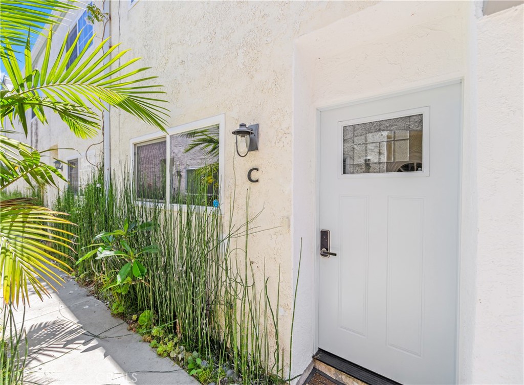 7352 Garfield Avenue C