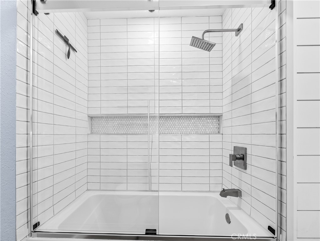 7352 Garfield Avenue C