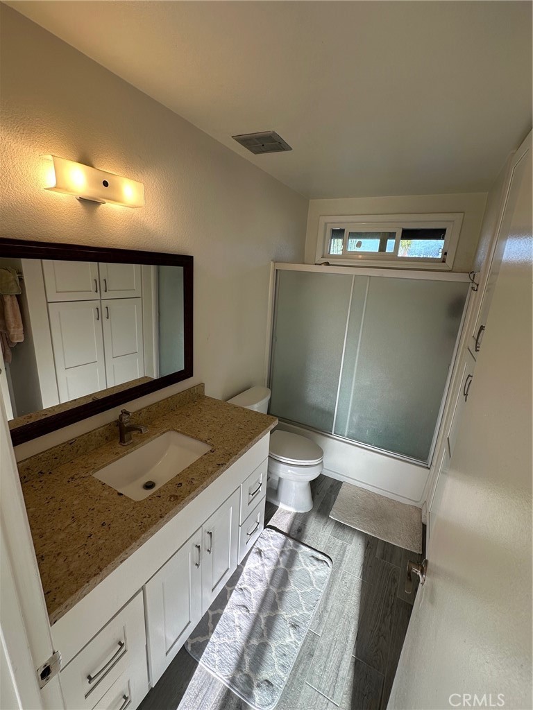 1214 Devonshire Lane