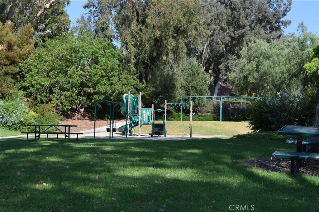 7703 E Twinleaf Trail