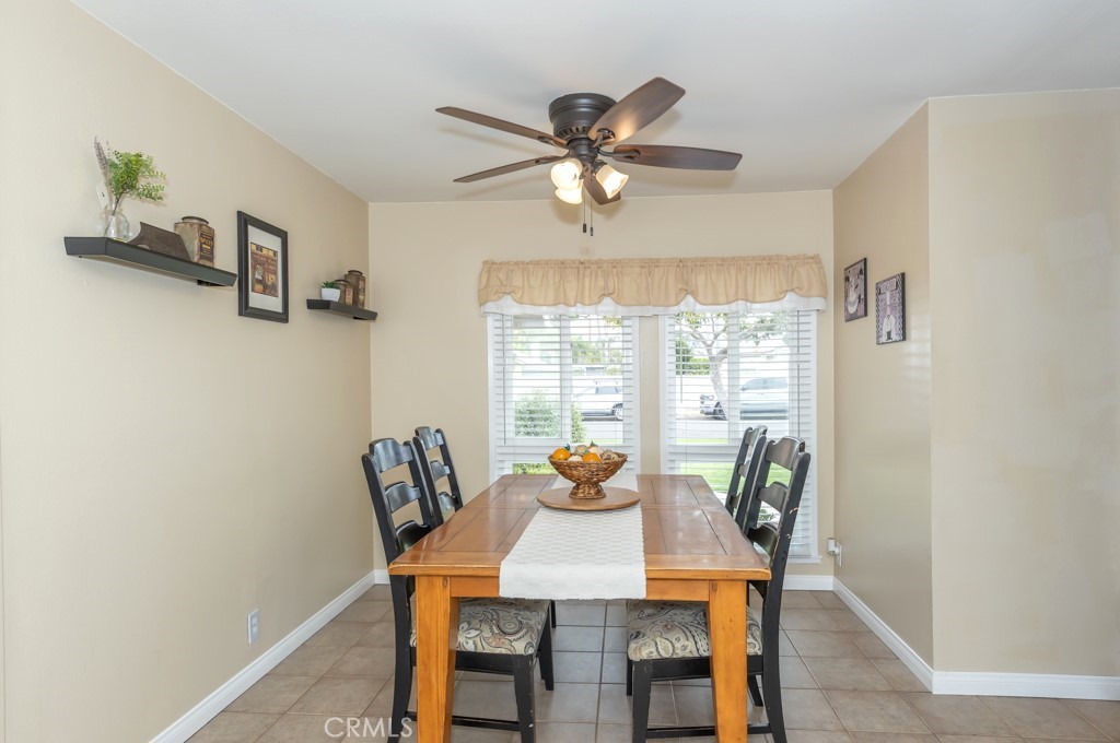 2134 E Chestnut Avenue