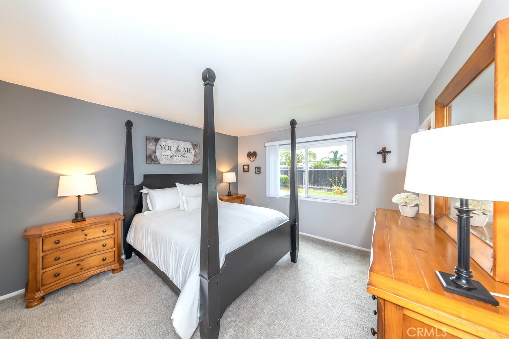 2134 E Chestnut Avenue