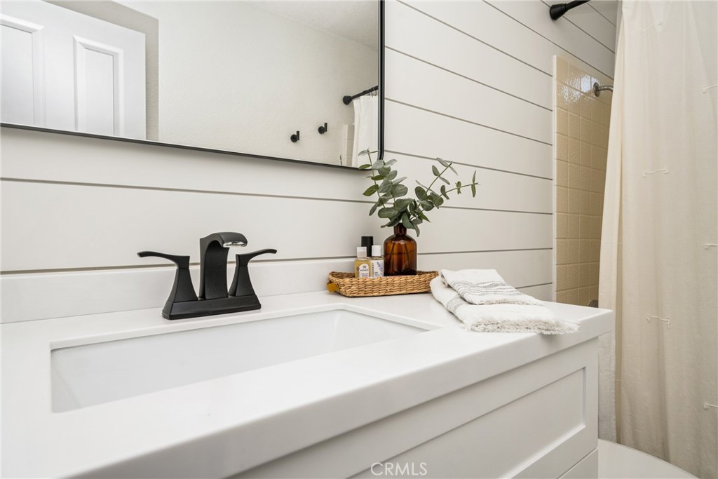 1333 S Silver Star Way