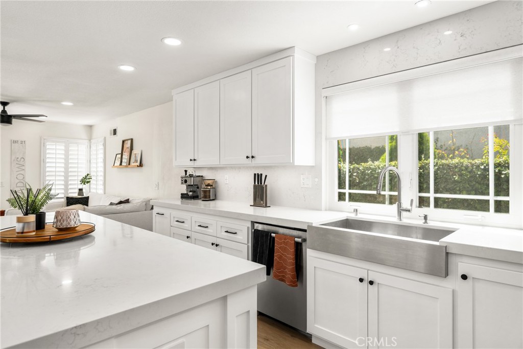 1333 S Silver Star Way