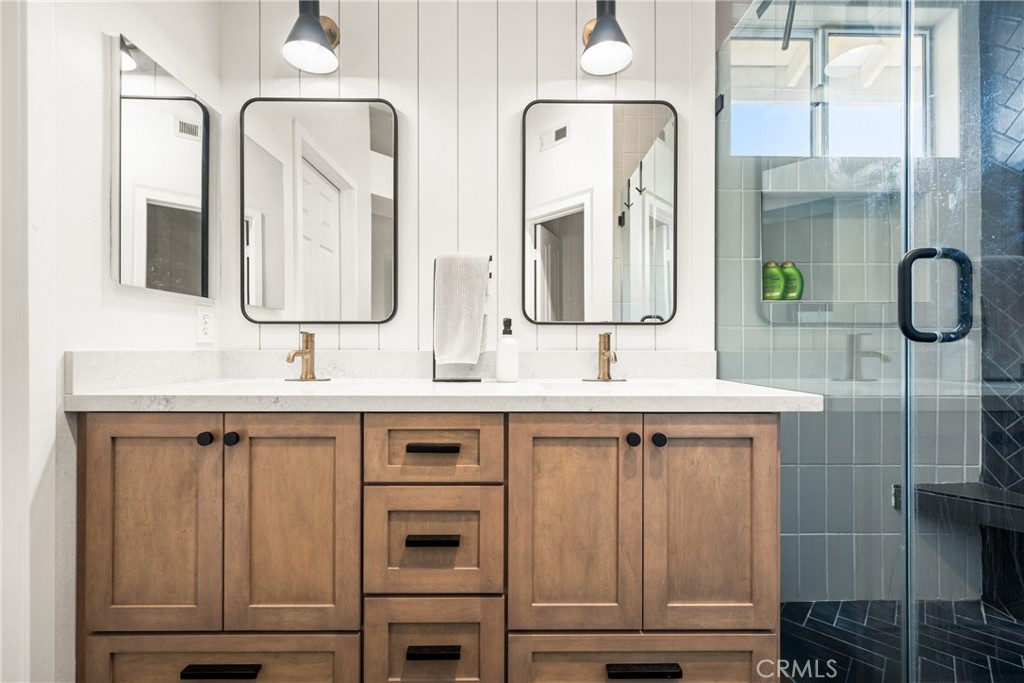 1333 S Silver Star Way