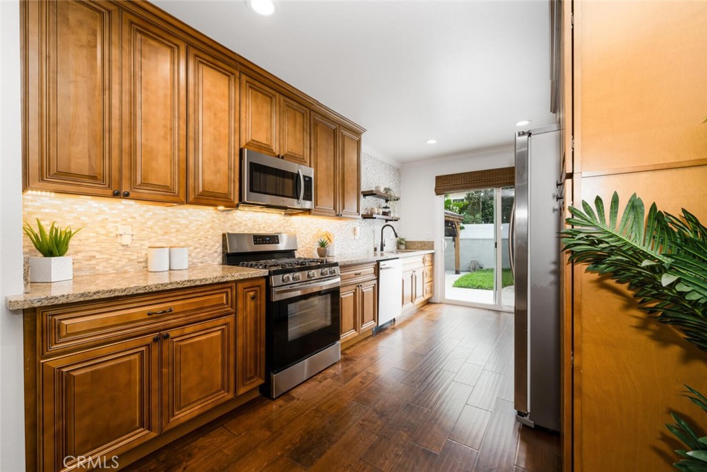 5418 Graywood Avenue